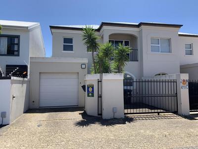 House For Rent in Parklands, Cape Town